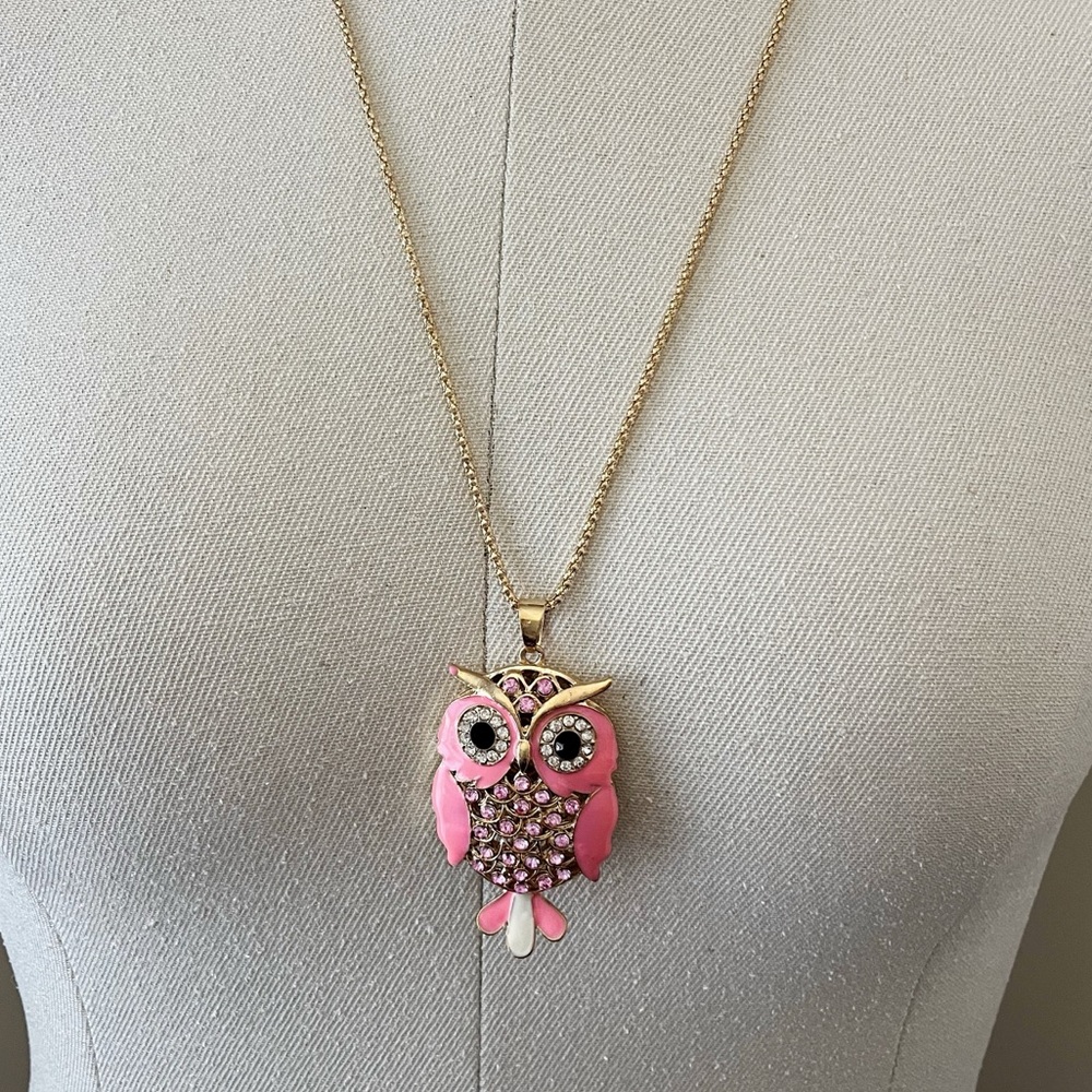 ⚡️2/$15⚡️Cute pink owl necklace